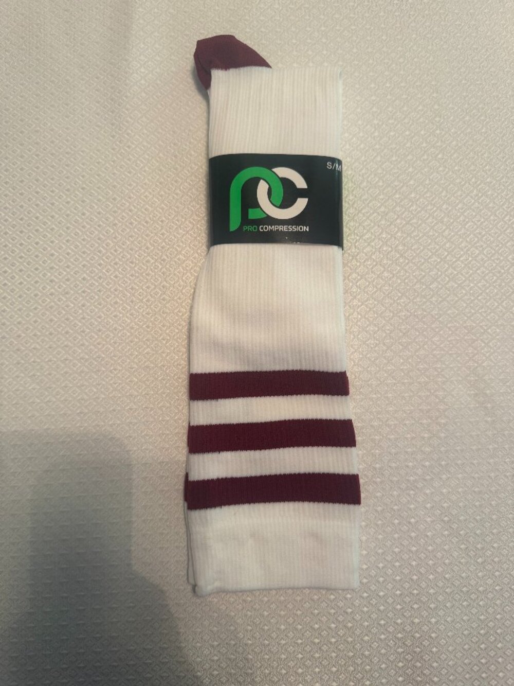 Pro Compression Socks - Picture 1 of 6
